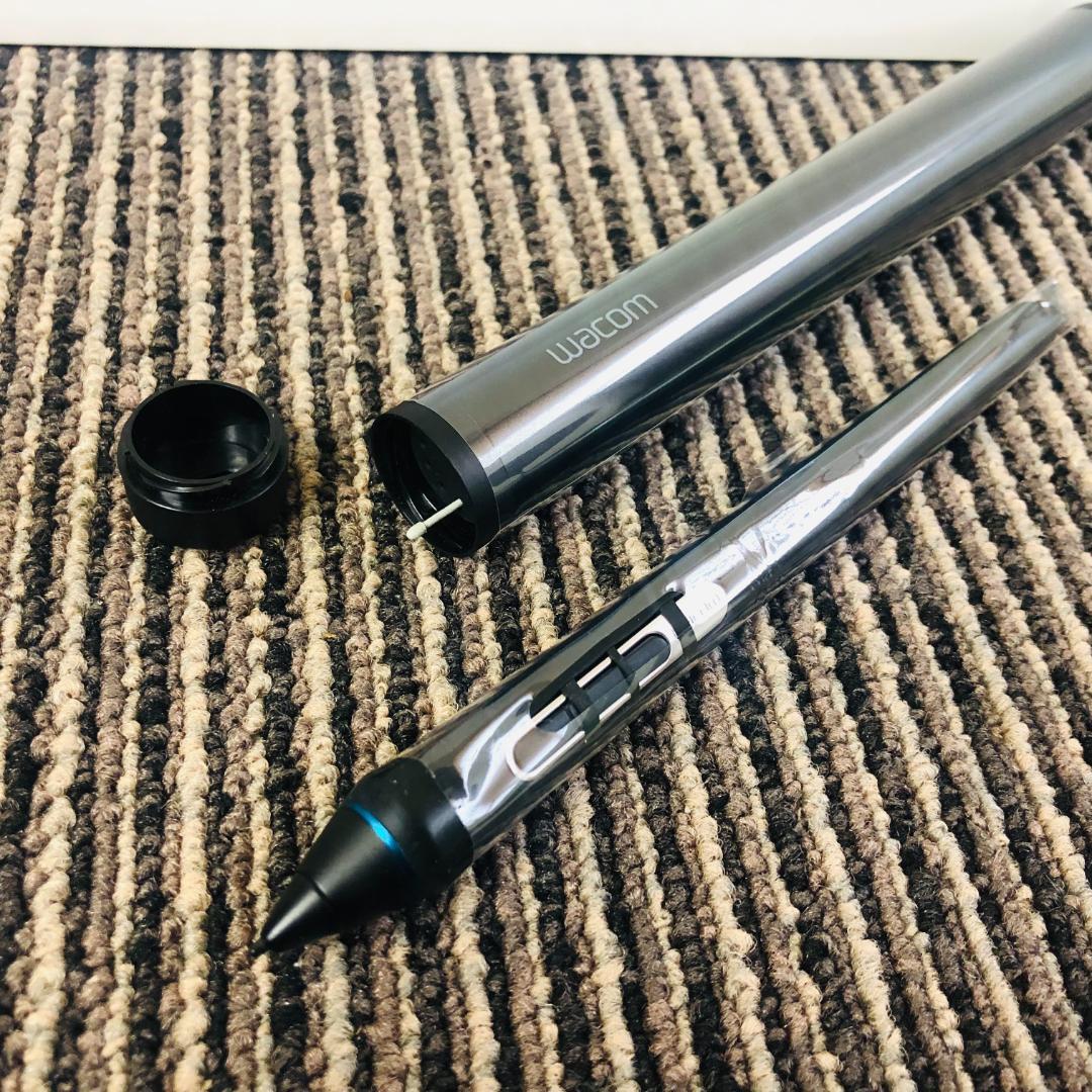 【送料無料】Wacom 液晶タブレット Pro 16 DTH-W1620H/K0