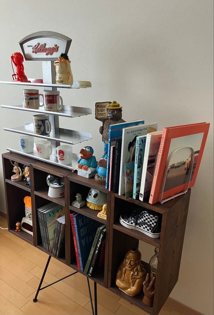 1セット　組み立て自由　ラック　シェルフ　マガジンラック　4個　1ベース