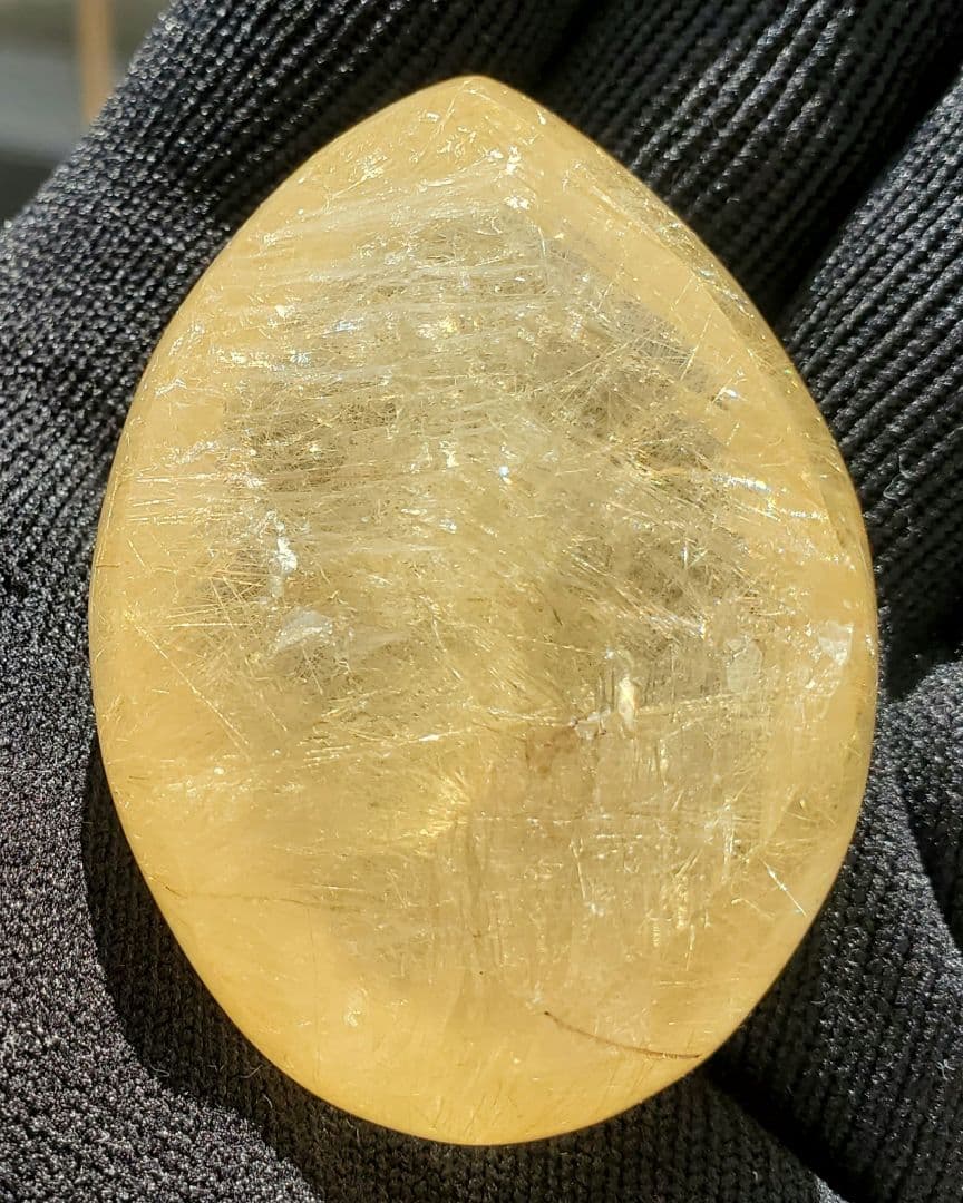 ゴールドルチル玉子型