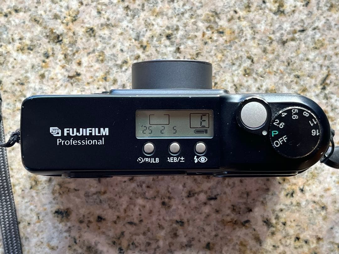 ★最終値引き★富士フィルム KLASSE フィルムカメラ　f2.6 / 38mm