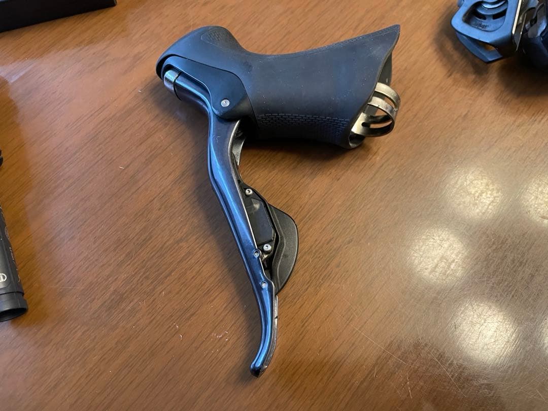 アルテグラDi2 6870 11速　電動コンポーネント　グループセット