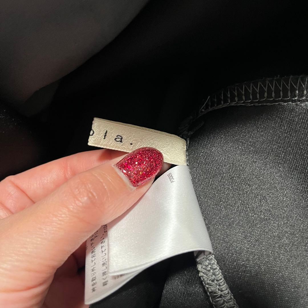 極美品 ストラ 2way 衿取り外しパール付き ワンピース フレア グレー 40