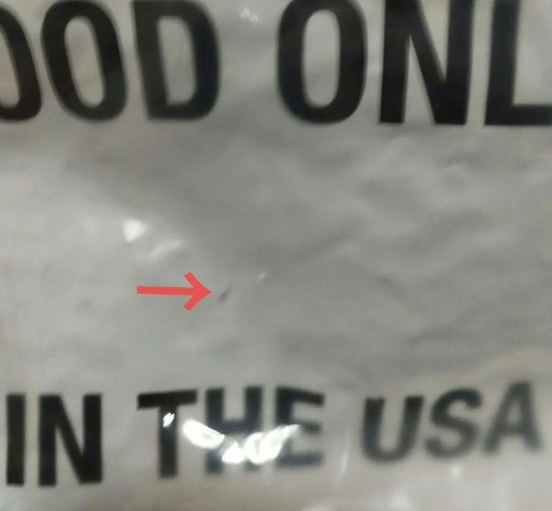 やや訳あり品傷あり☆ニュートロ 小型犬用 成犬用 チキン＆玄米値下げ不可