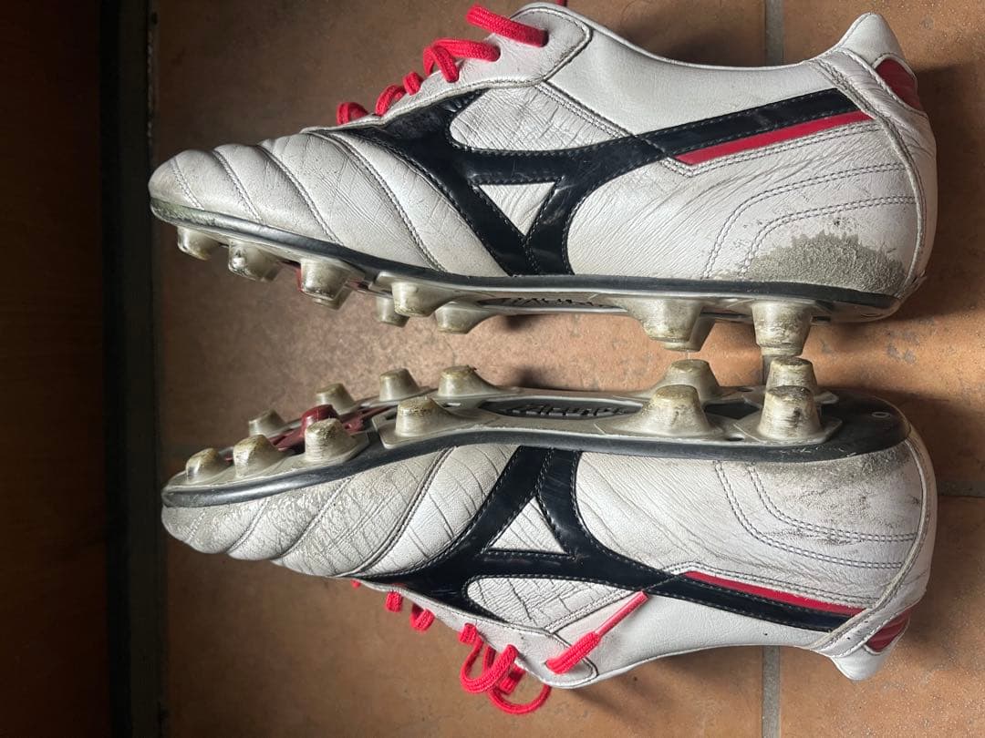 Mizuno Morelia サッカースパイク、サイズ27.5㎝送料無料