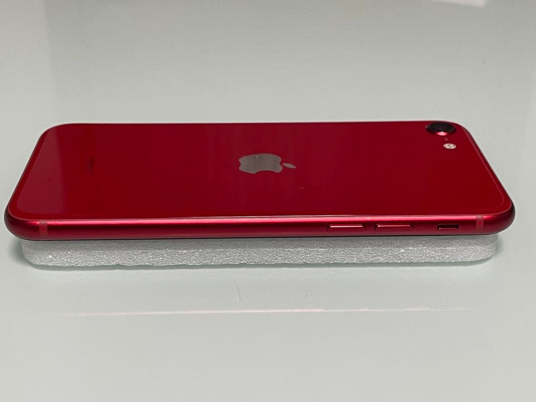 iPhone SE 第3世代 64GB レッド バッテリー100%