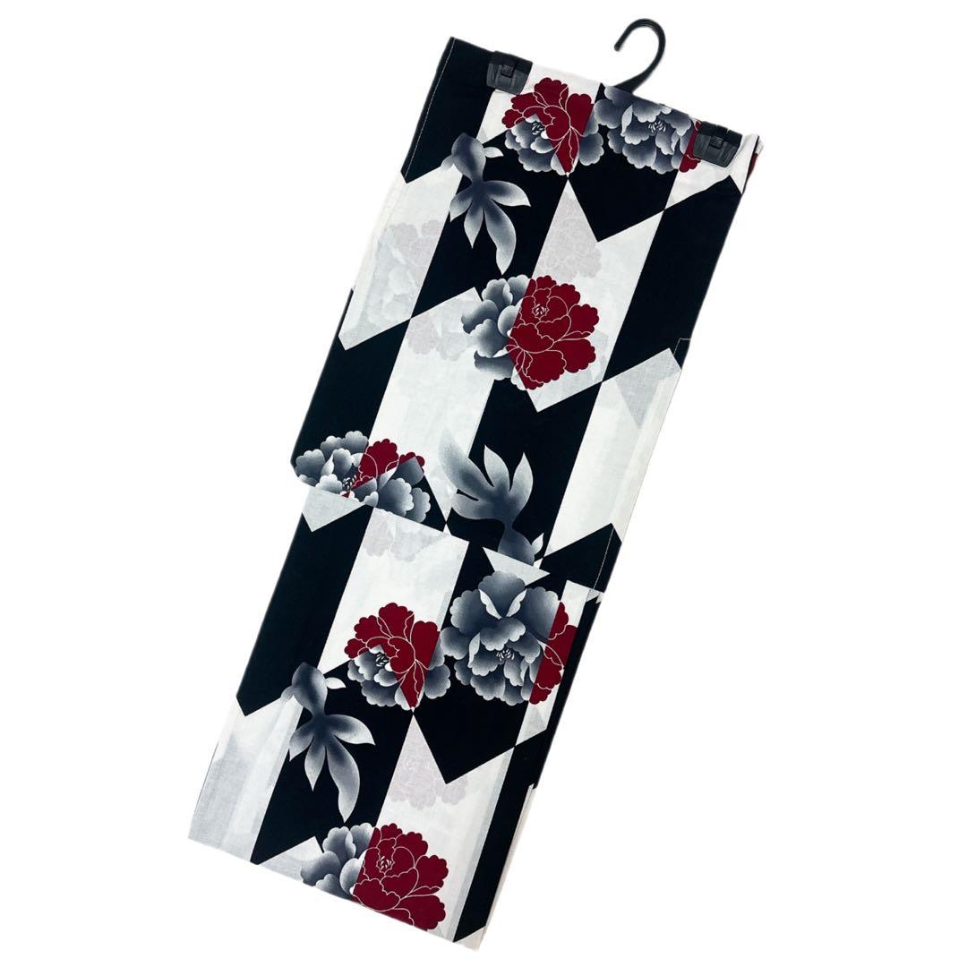 SALE 浴衣ジェンヌ 浴衣5点セット 黒×白 矢絣 矢羽 半幅帯 下駄 赤