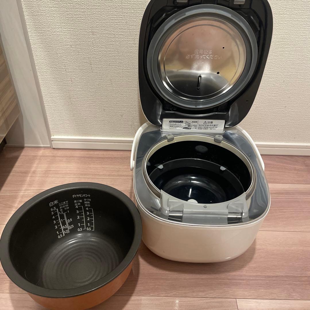 東芝 TOSHIBA 真空圧力IHジャー炊飯器 RC-10VSP 5.5合炊き