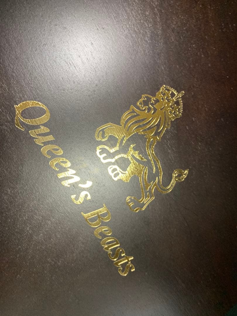 その1 クイーンズビースト　2オンス銀貨専用木箱　ケース　10枚用　カプセル付き