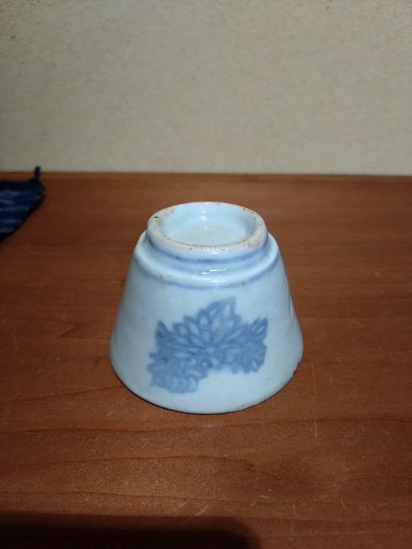 古伊万里   染付 蒟蒻印判 菊花紋 猪口 高台付   こんにゃく印判