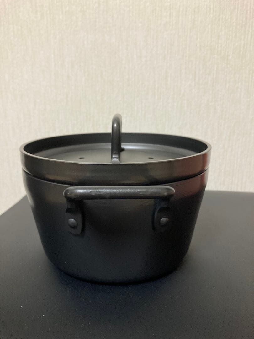 ミ*ン様 傷あります。　松田美智子の自在道具　鉄の小さなごはん鍋　松田美智子　ご