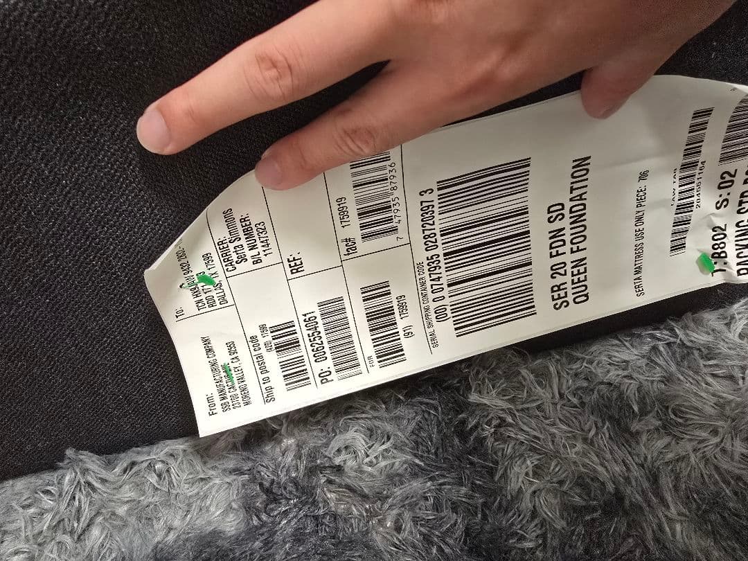 SERTA グレー ベッドルーム