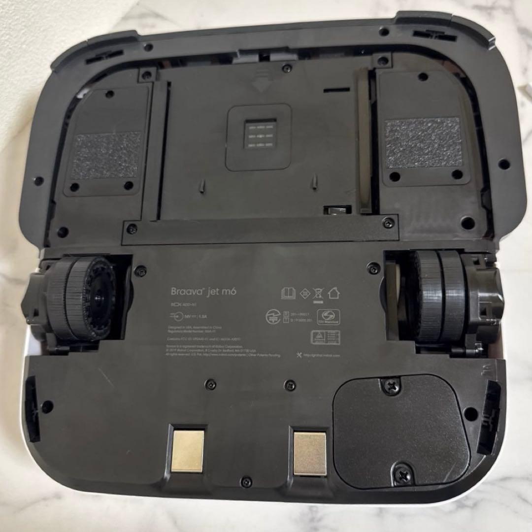 ほぼ未使用 iRobot ブラーバ ジェット m6 床拭きロボット　別売パッド付