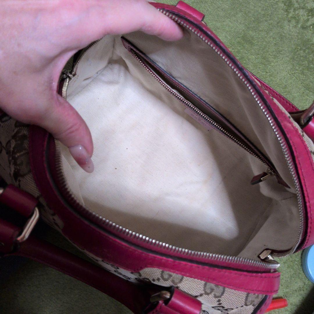 ら*む様 Gucci GGパターン ショルダーバッグ 赤