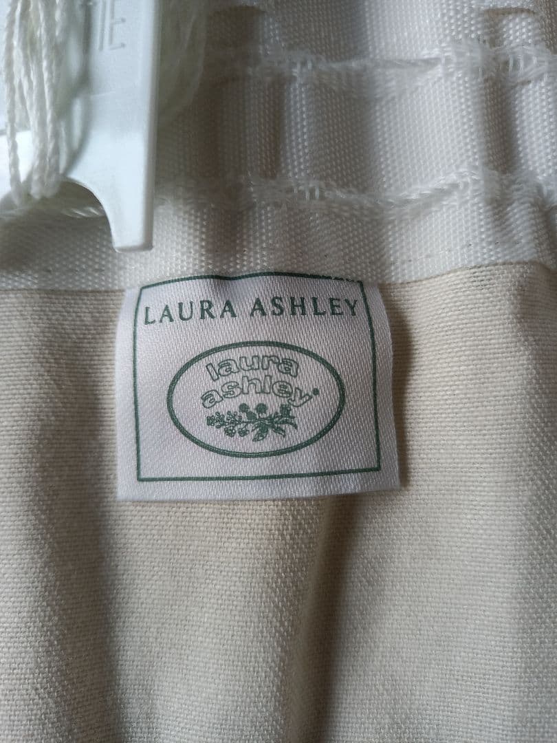 【希少柄・ローラアシュレイ】ドレープカーテン　1枚