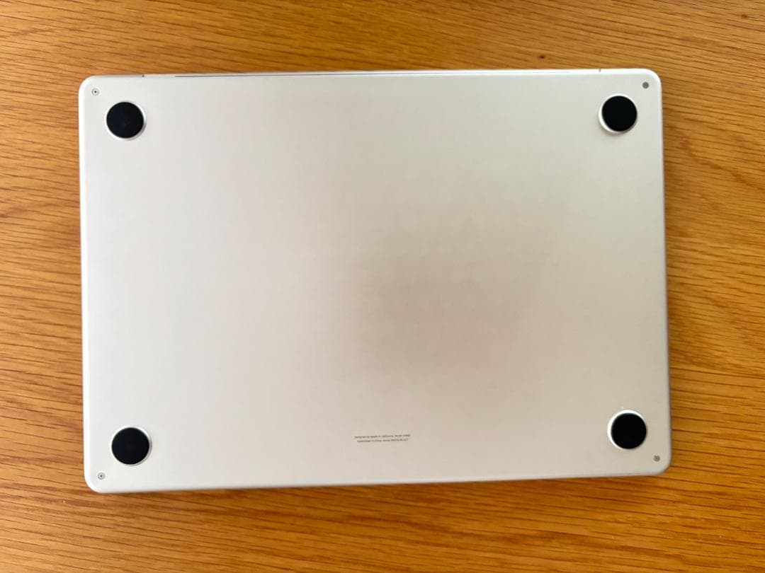 MacBook Air M2 13インチ 16GB/256GB スターライト