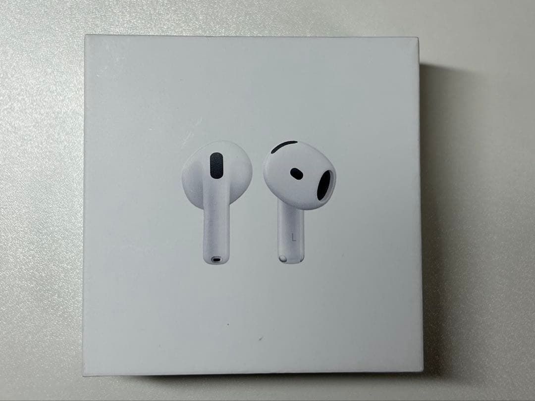 イヤホン Apple AirPods 4