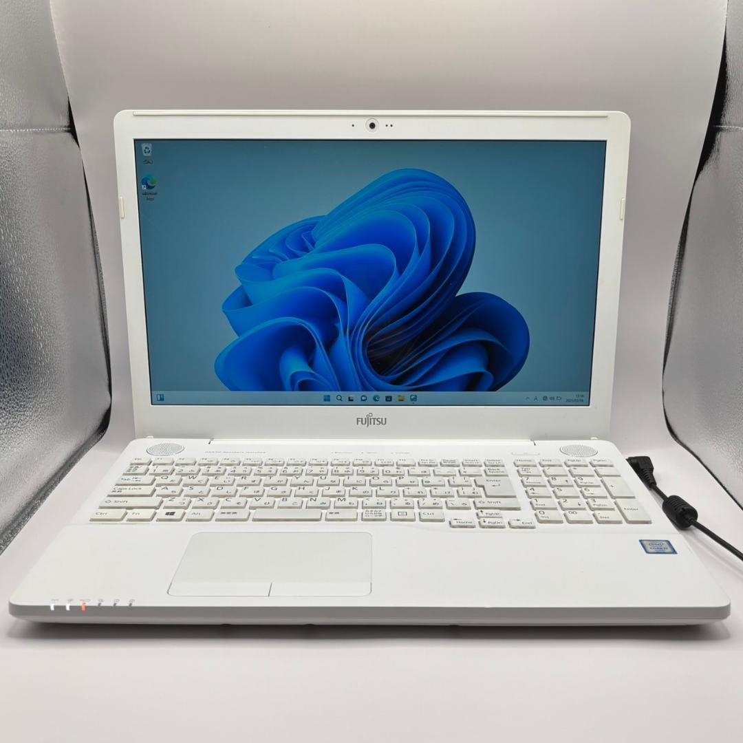 【DELL】AH53 高性能i7 新品SSD1TB 16GB ノートPC