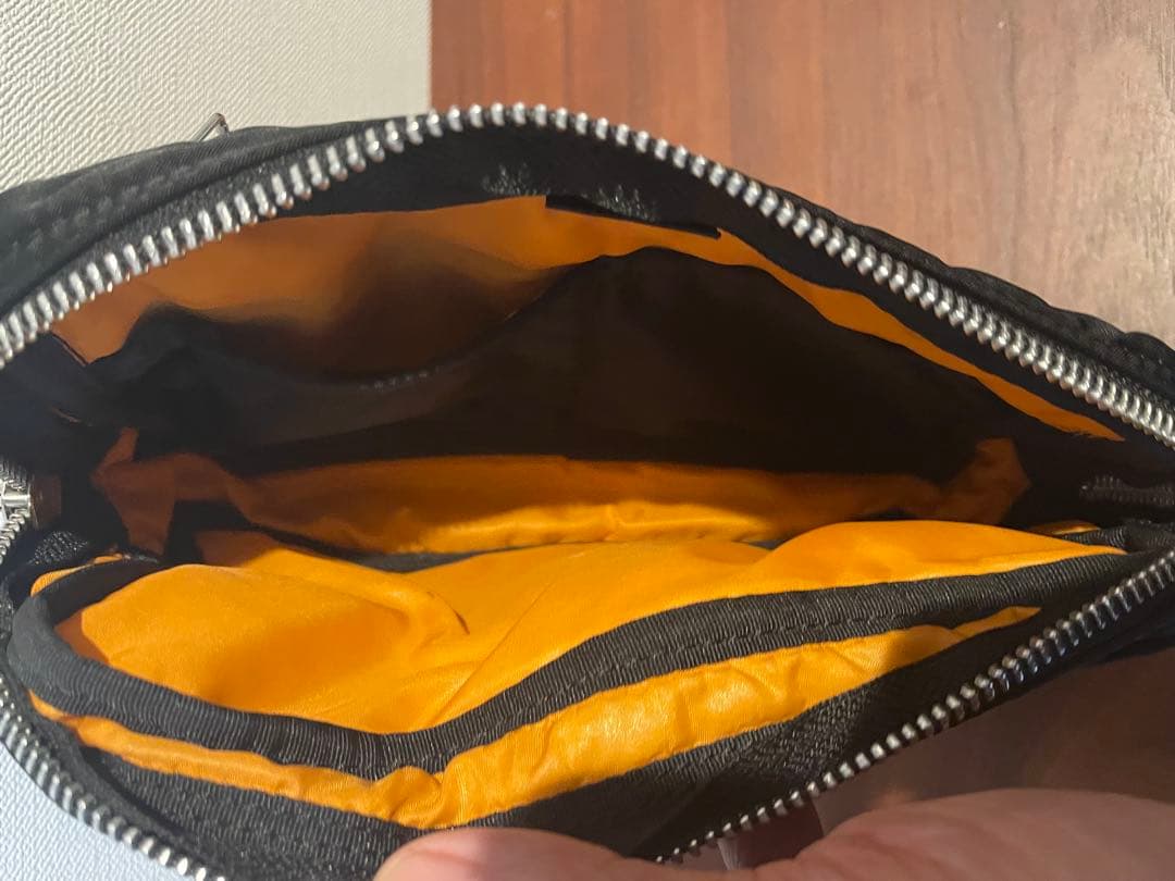 【美品】PORTER ブラック ジッパーポーチ