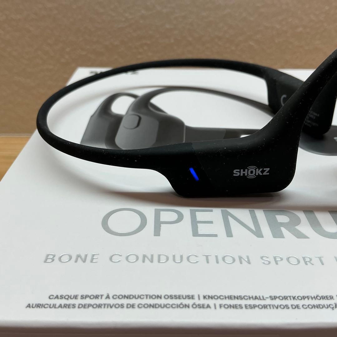 SHOKZ OPENRUN 骨伝導スポーツヘッドフォン