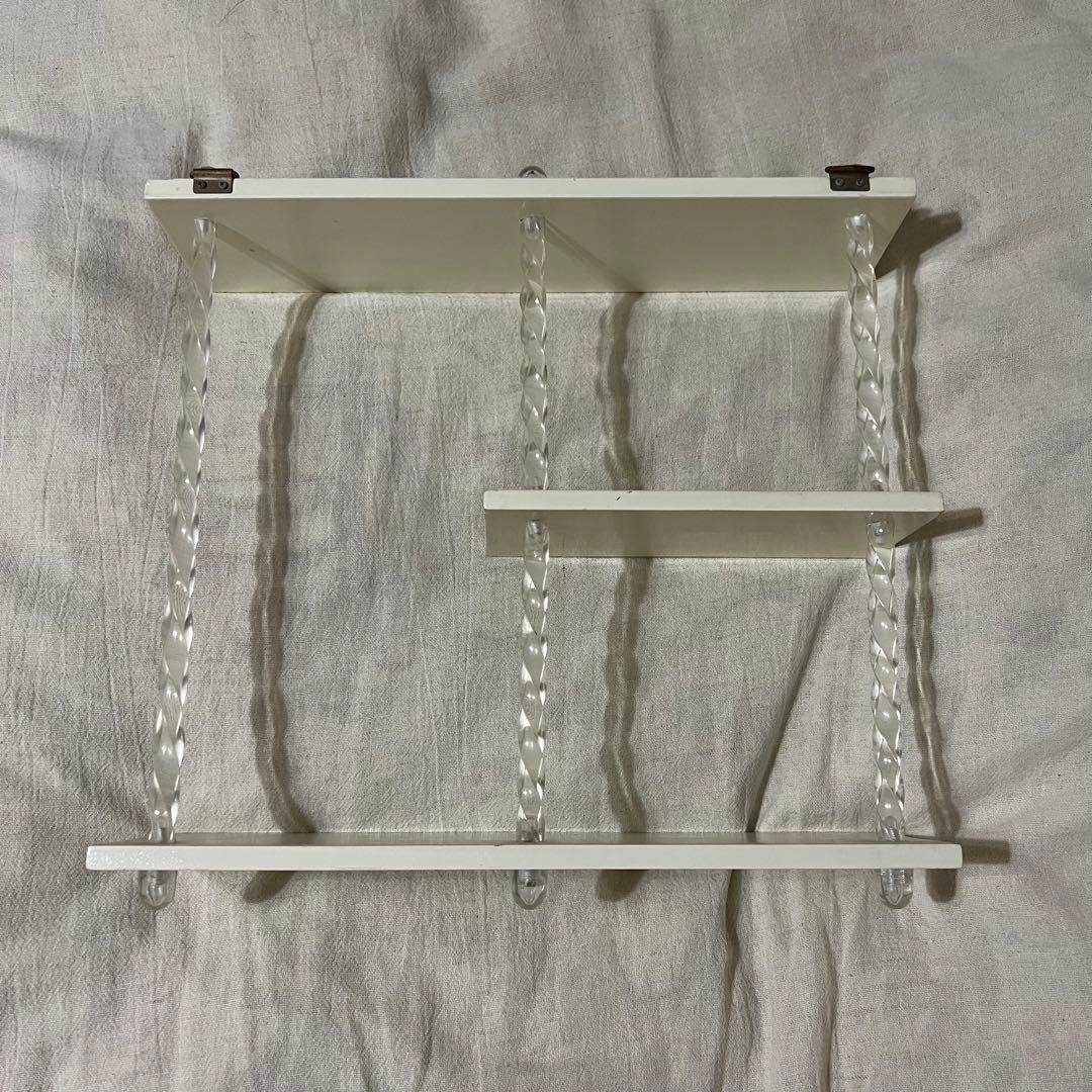 ヴィンテージ風　アンティーク　インテリア　棚