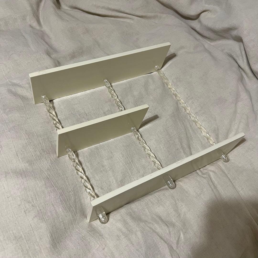 ヴィンテージ風　アンティーク　インテリア　棚