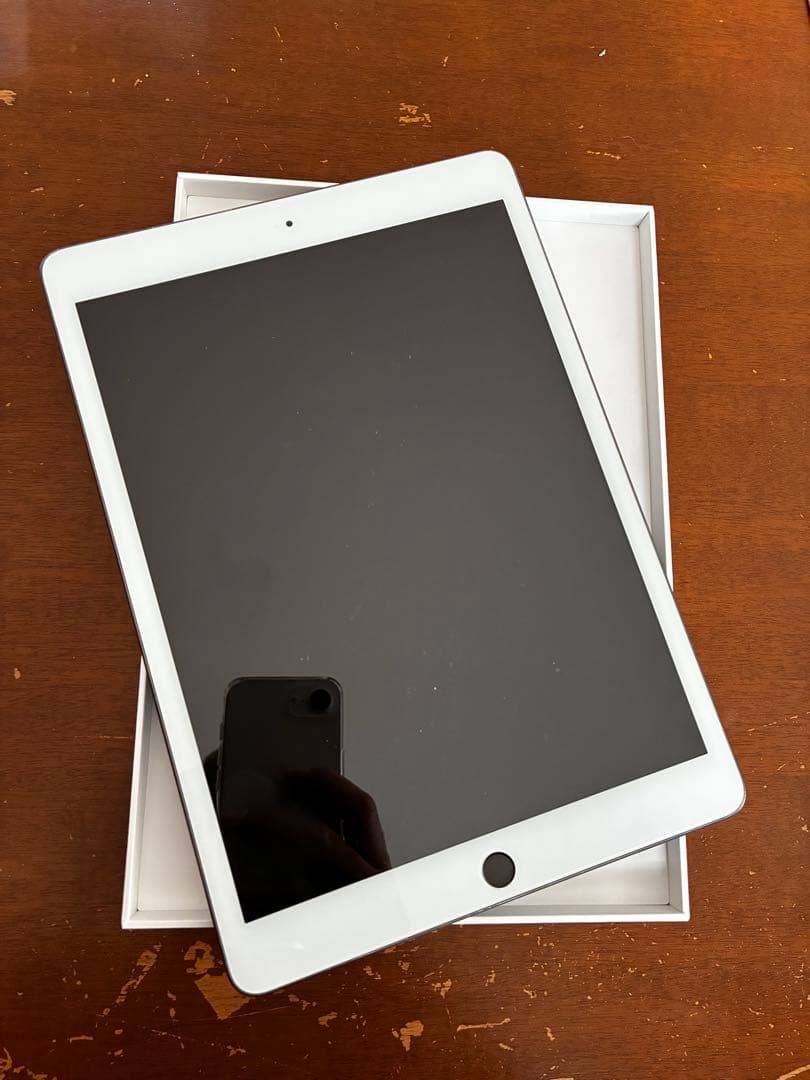 Apple iPad 第7世代 128GB Wi-Fiモデル