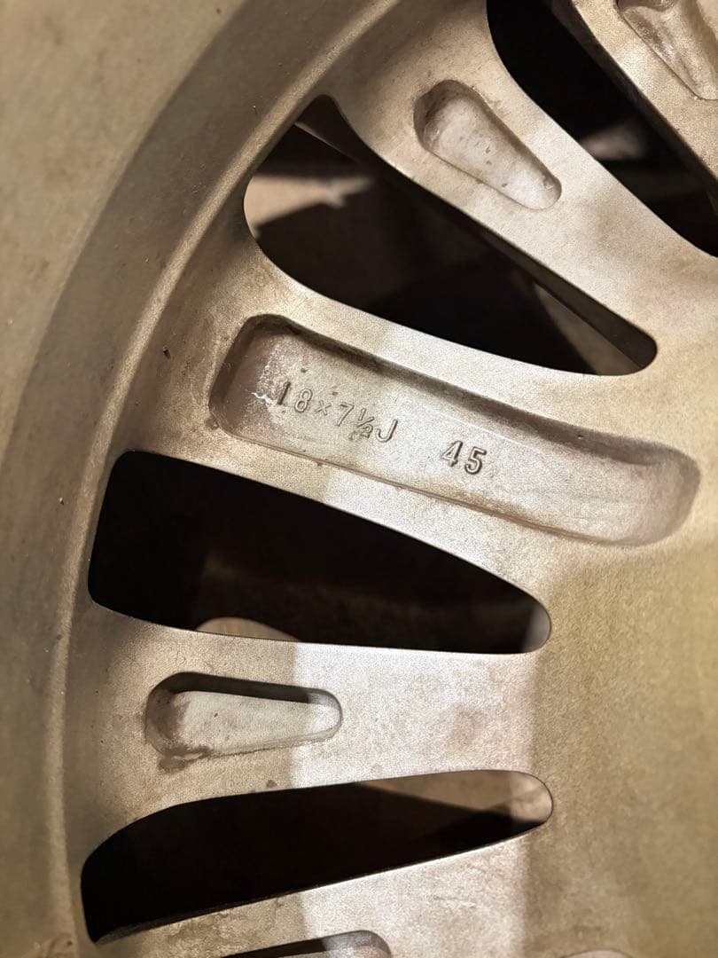 トヨタ アルファード 20後期 純正ホイール タイヤ 18インチヴェルファイア