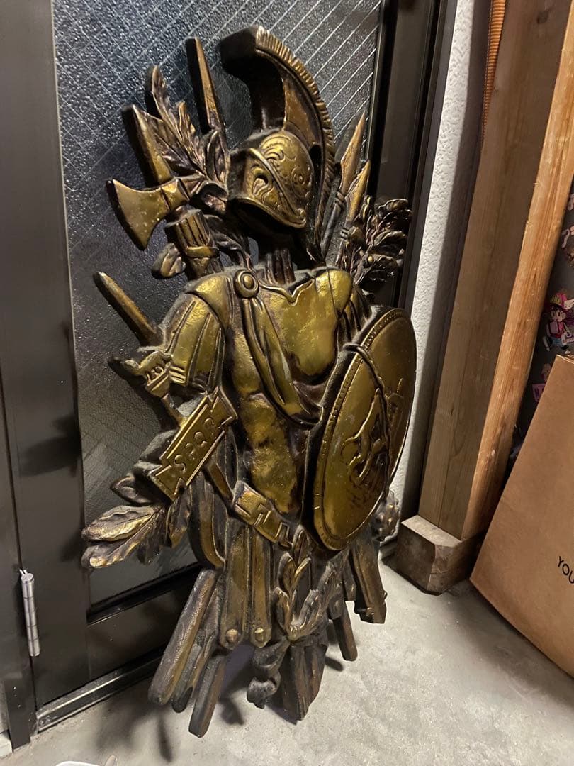 アンティーク　洋館　大正ロマン　ブロンズ風壁飾り　騎士　中古品