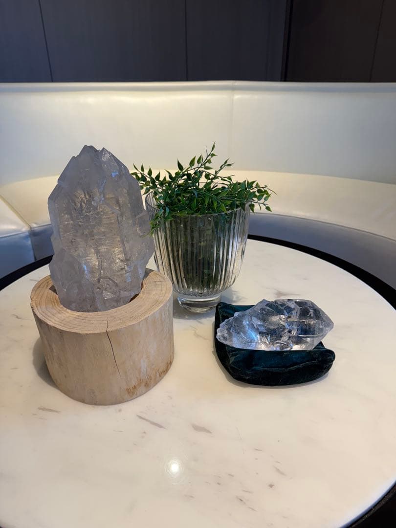 ヒマラヤマニハール水晶1.12Kg・虹入り・レコードキーパー入・透明感・清正井