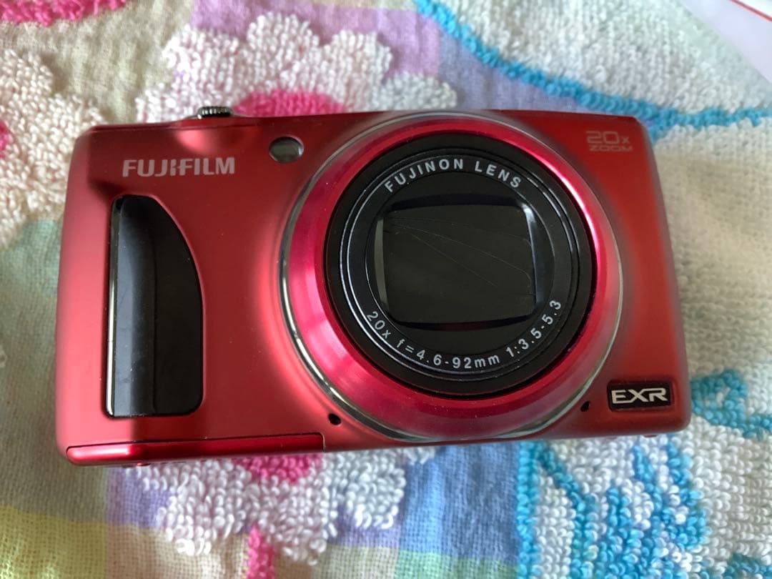美品 FUJIFILM 20倍望遠 FinePix F900EXR デジカメ