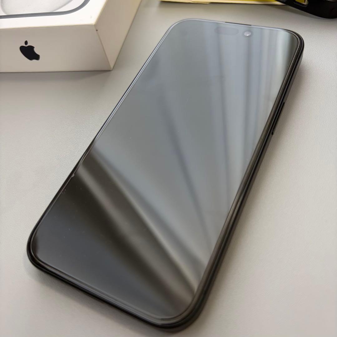 【美品】iPhone15 256GB ブラック SIMフリー バッテリー90%