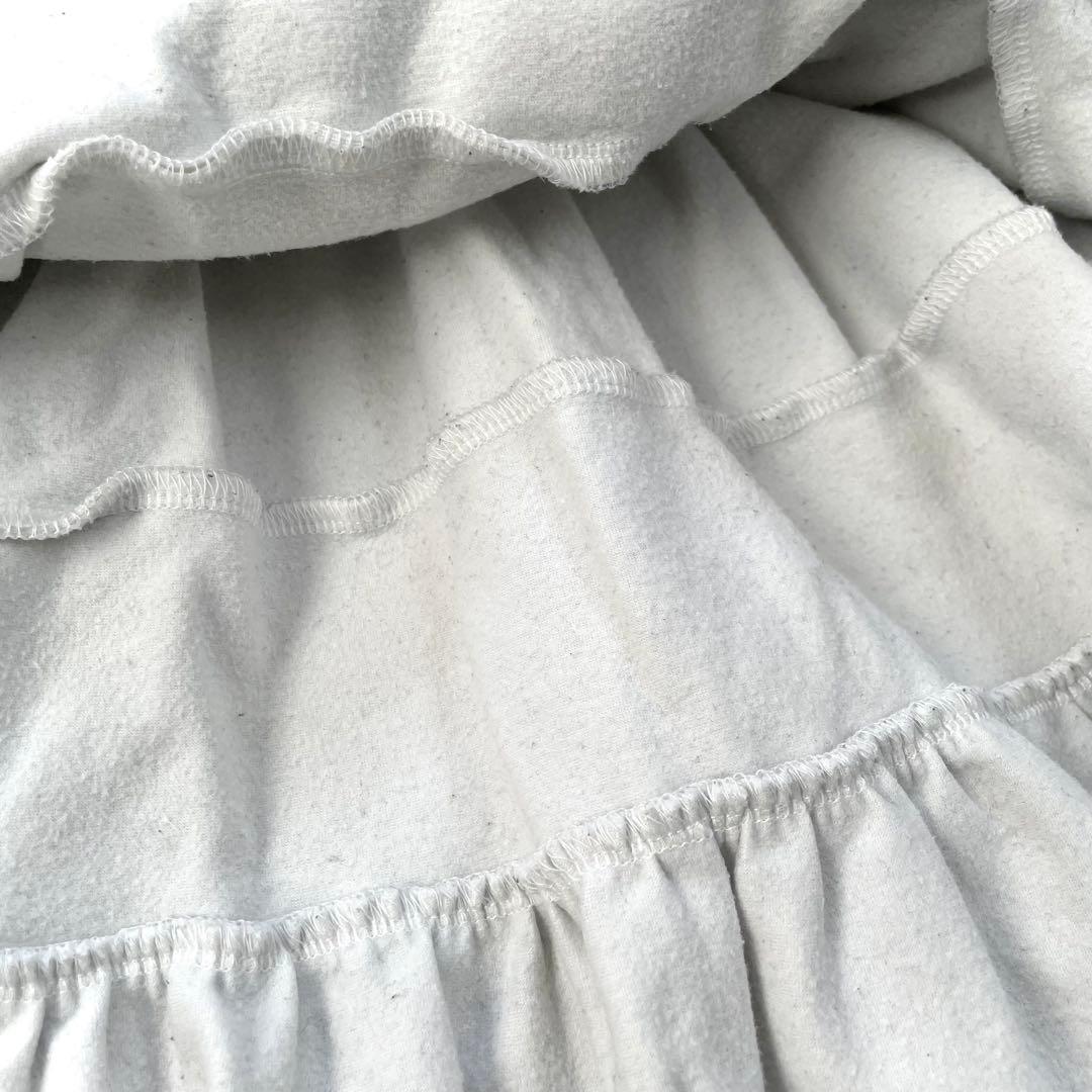 美品　ヨリ yori ぬくぬくティアードフリルブラウス　ヘム　ライトグレー