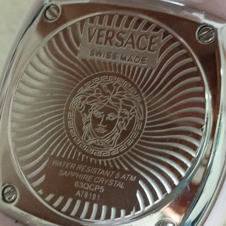 赤色クロコダイル型押の鍵付き時計ケース とレディース腕時計6本まとめ売り