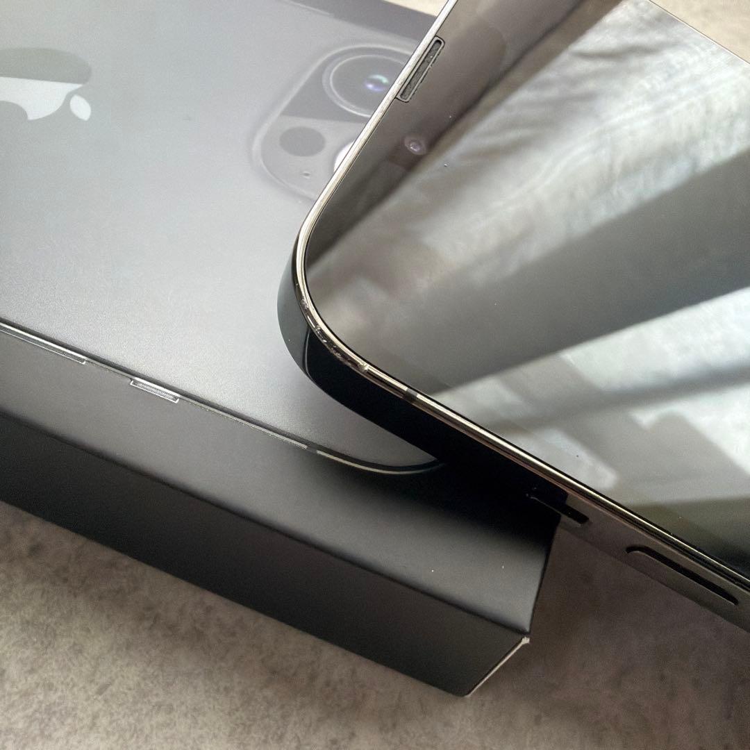 Apple iPhone 13 Pro グラファイト　128gb