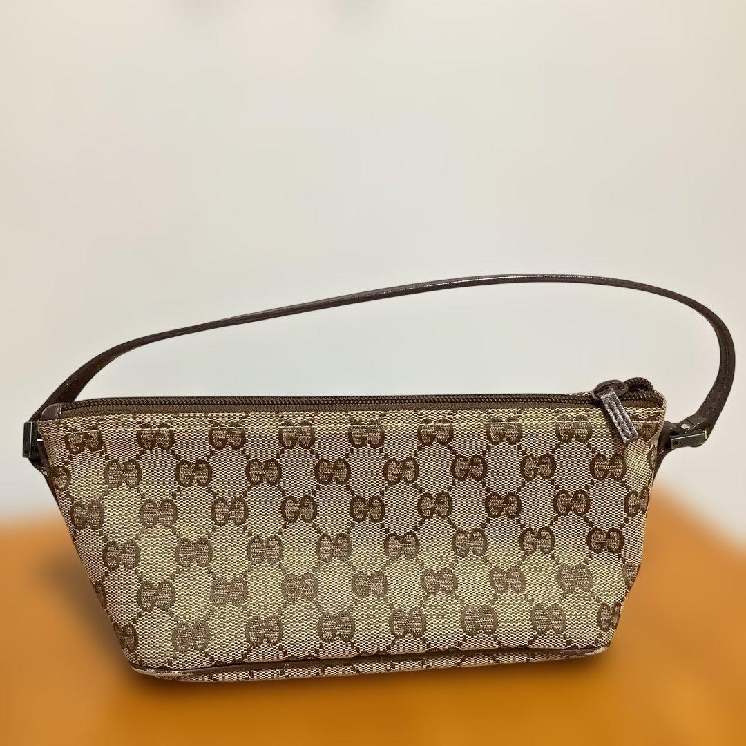 GUCCI アクセサリーポーチ