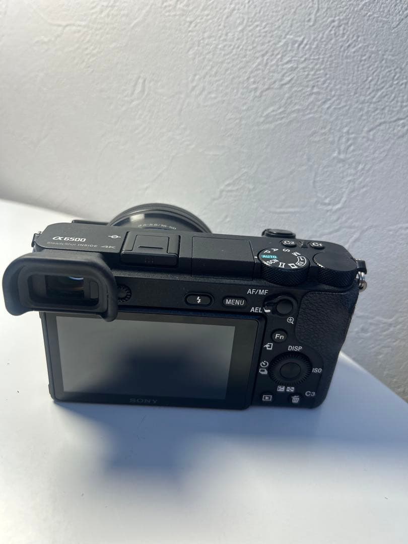 【美品】Sony A6500本体 + 標準レンズ