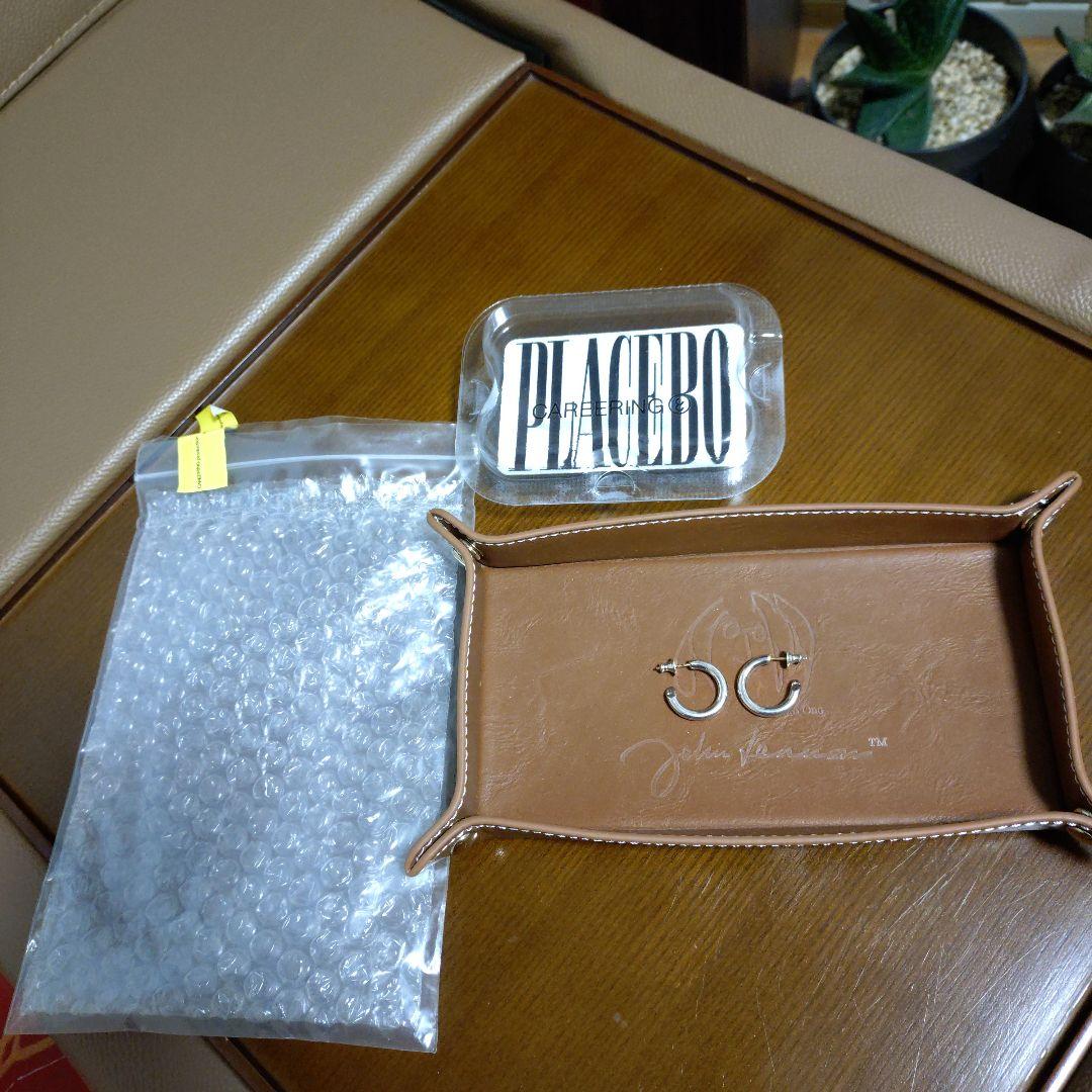 キャリアリング ピアス PLACEBO 501