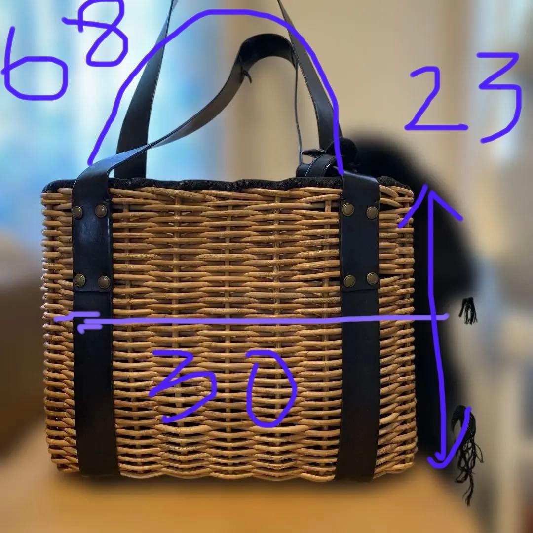 エバゴス　肩掛けカゴバック