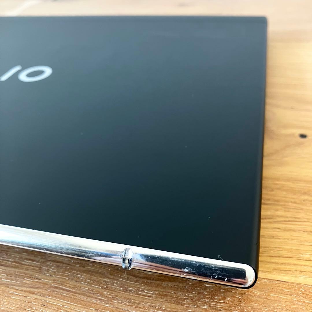 バッテリー良好/軽量/VAIO/SSD/Windows11/黒/ノートパソコン