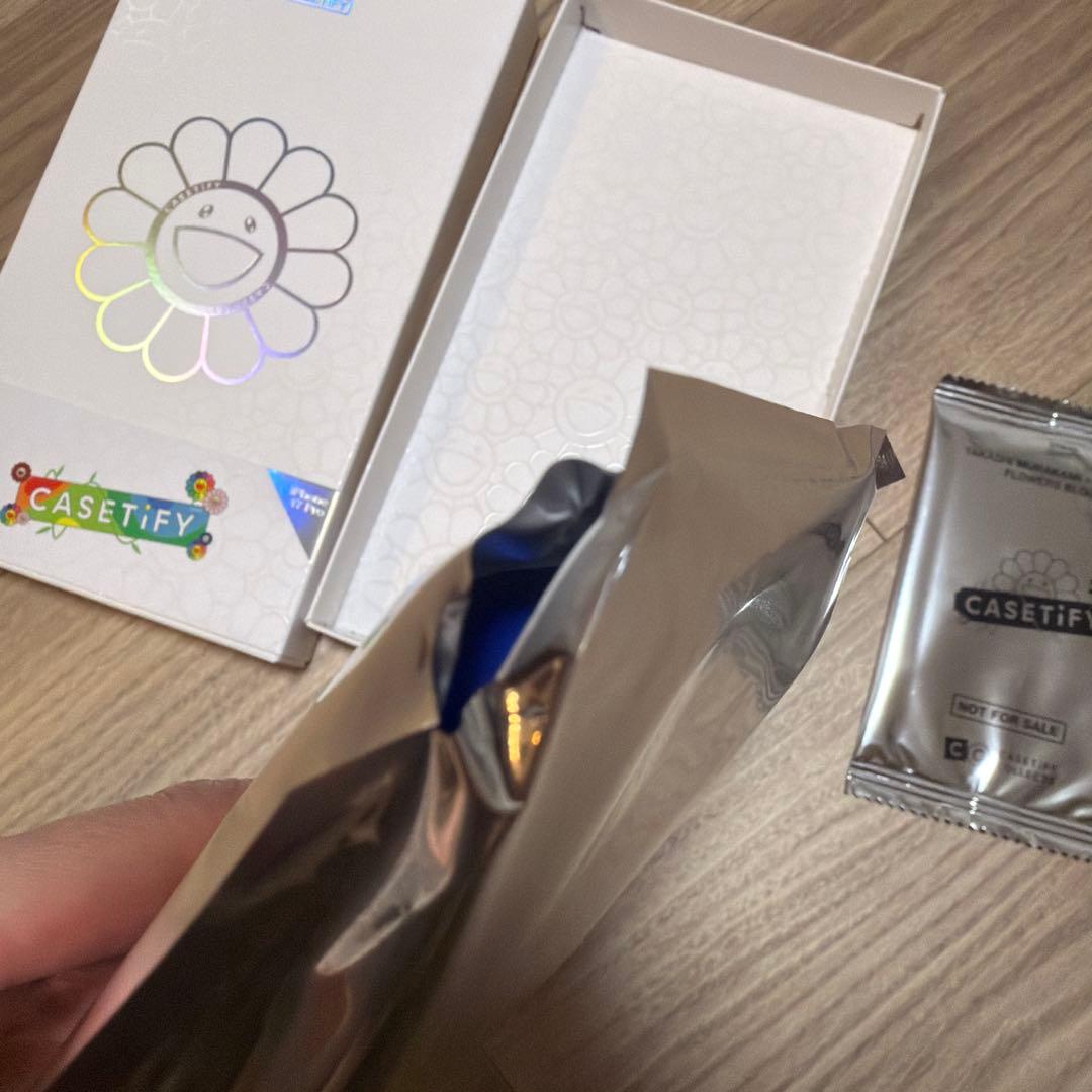 CARSETiFY 村上隆 FLOWERS BLOOM ブルー 青　17 pro