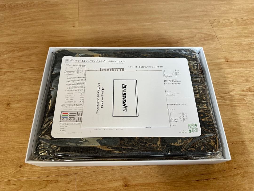 EWEI モバイルモニター 有機EL 4K タッチパネル非対応