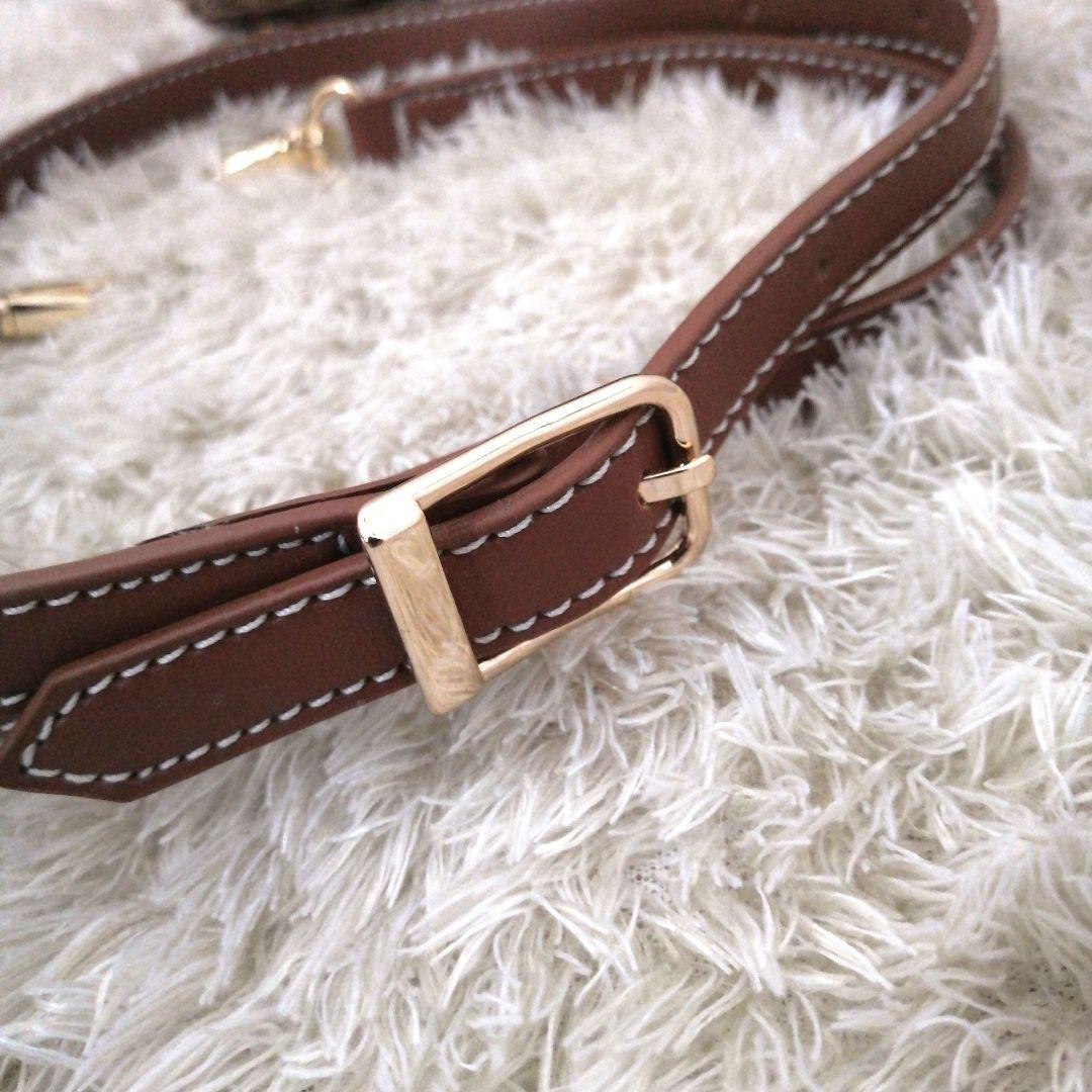 セブンテンバイミホカワヒト　ラタンミニフラップバッグ