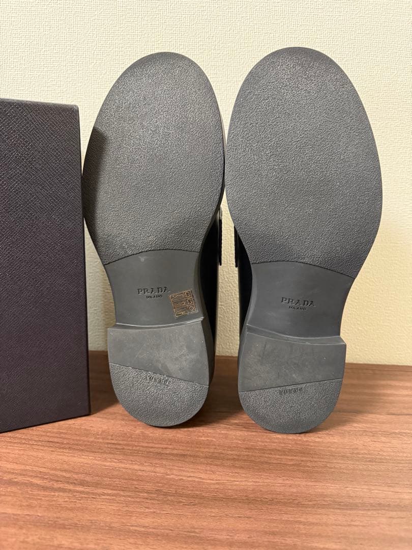 PRADA プラダ チョコレート ブラッシュドレザー ローファー