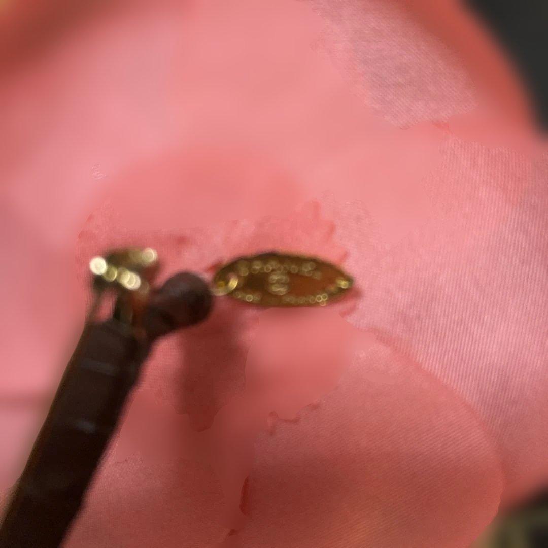 ニ*ン様 CHANEL ピンク花型ブローチ