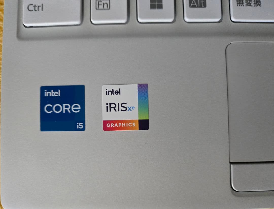 新品 富士通ノートパソコン UUD006U