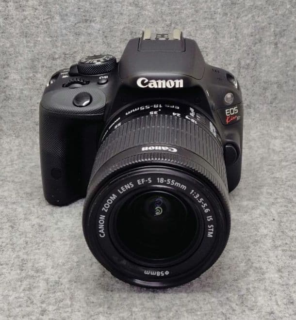 Canon 　EOS Kiss X７　標準ズームレンズキット