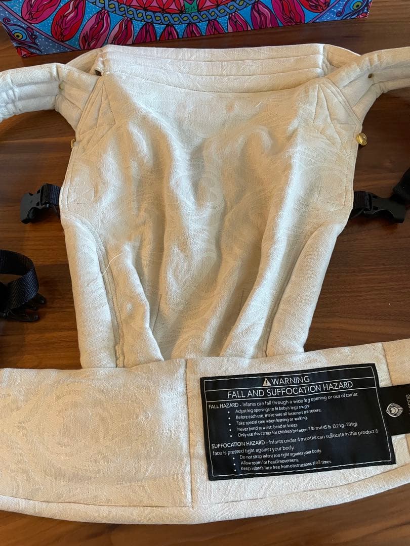 【Artipoppe アーティホッペ】