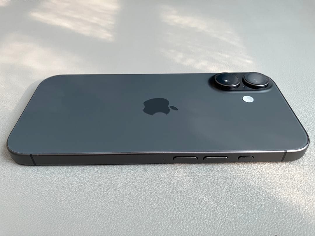 iPhone 17 256GB SIMフリー 美品