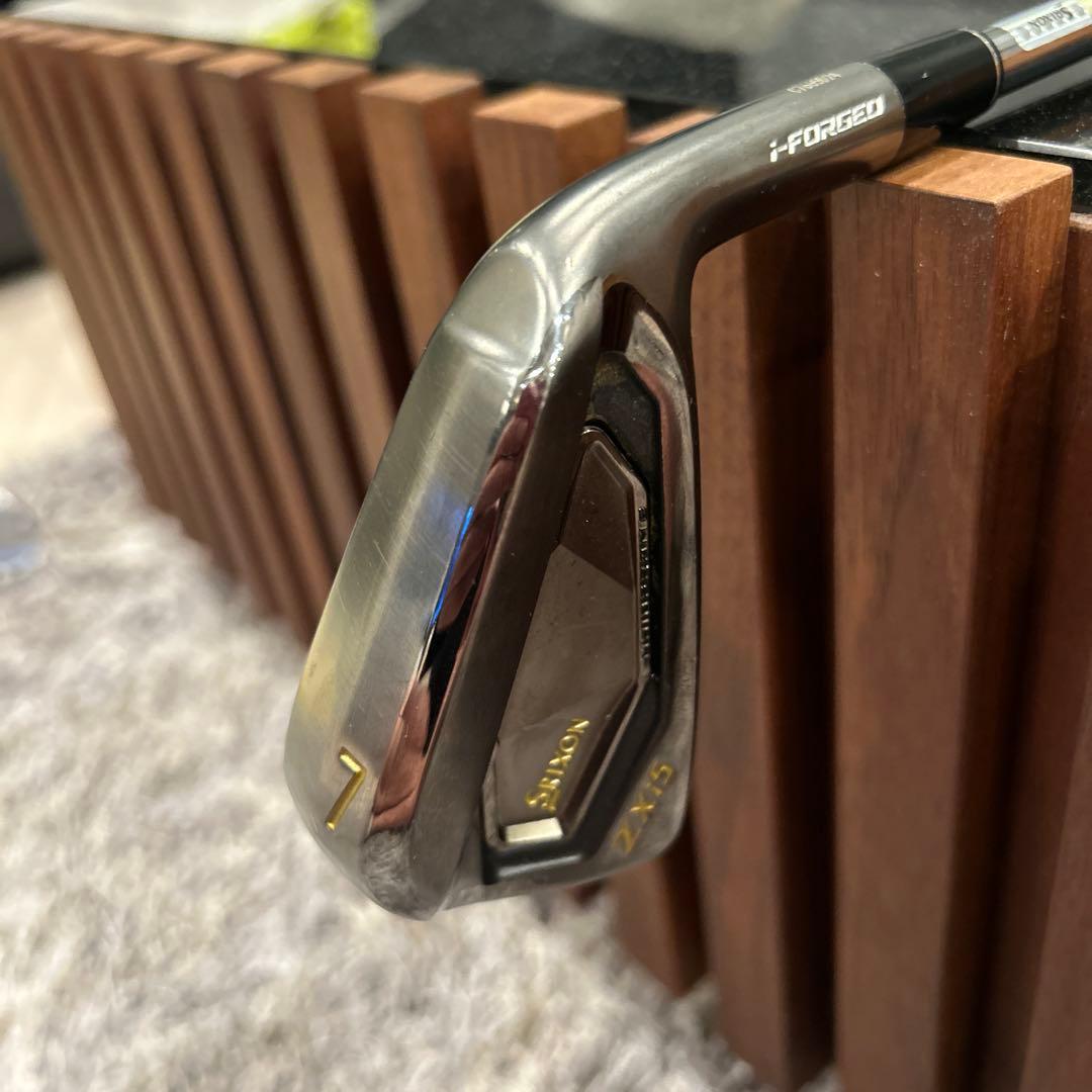 限定！スリクソンzxi5アイアンブラッククロム