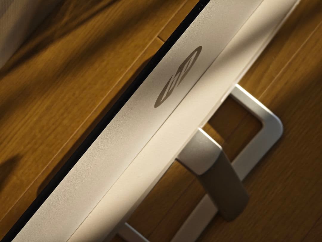 【美品】HP 27ea　27インチ　モニター　スピーカー内蔵　狭縁ベゼル　FHD